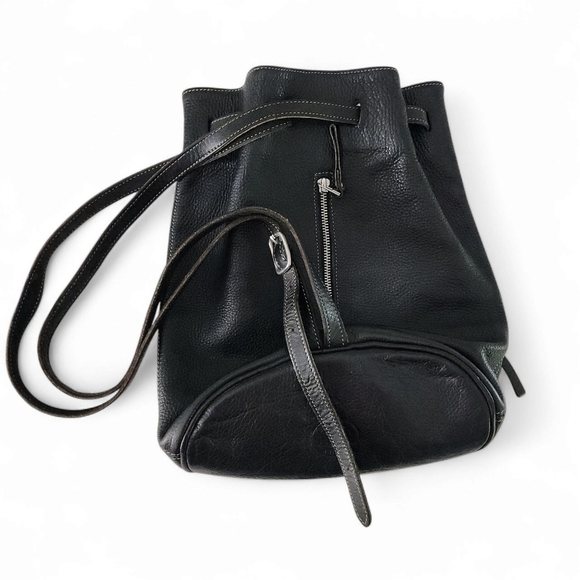 ROOTS Vintage Genuine Leather Black Drawstring Backpack - Picture 3 of 13